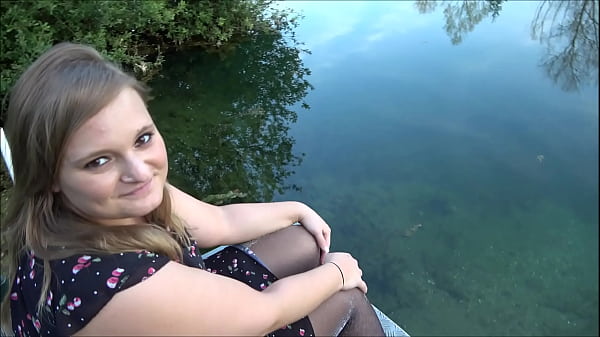 Play MP4 - Spontaner Outdoor-Quickie am See&excl; WURDE ICH ERKANNT&quest;