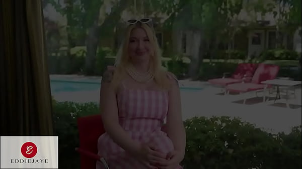 Nonton Blonde Barbie Cheats On Ken With Eddie Jaye The Pool Boy. thumbnail