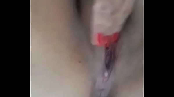 Carolzinha Delicinha gozando pra gente 