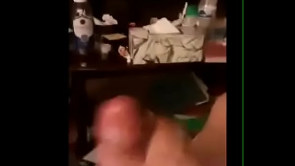 Play MP4 - Str8 guy quick cum