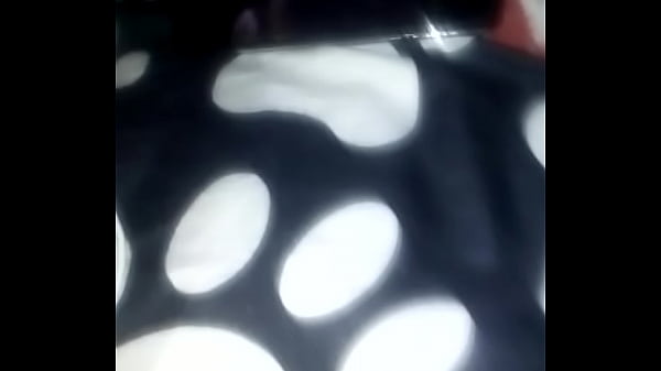 Me hagoun orificio artificial_donde meter mi verga mientras veo porno