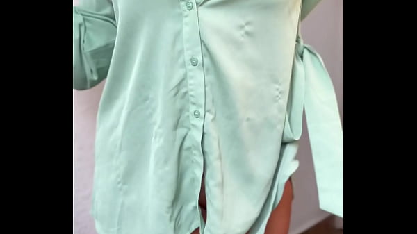 Nonton Essa Ga&uacute;cha Tem O Melhor Boquete Do Mundo thumbnail