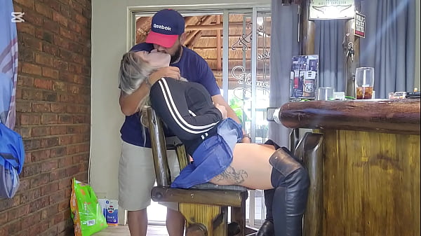 Close up pussy fucking andsquirting aftercreampie