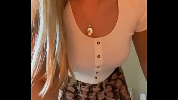 Nonton Uk Slut Blonde Ellie thumbnail