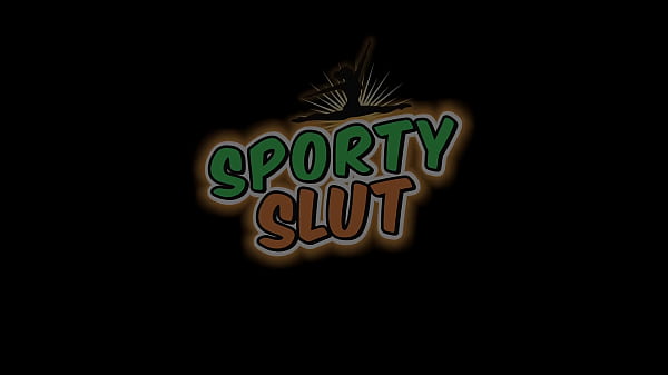 Huge thigh gap puffy cameltoe on skinny tattooed babe