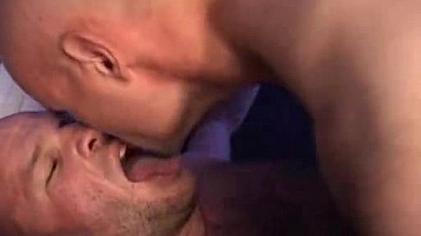 Gorgeous Bears Fucking Ass 