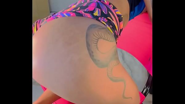 Roupa De Academia thumbnail