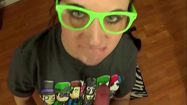 Fifi Foxx Amateur Blowjob 