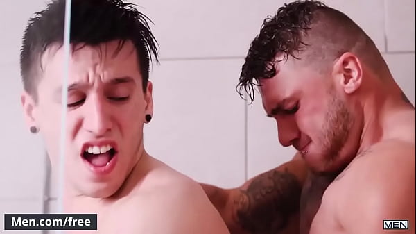 Play MP4 - &lpar;Collin Lust&comma; William Seed&rpar; Pissing Off Each Other End Up Showering Together - Follow and watch William Seed at www&period;men&period;com&sol;william