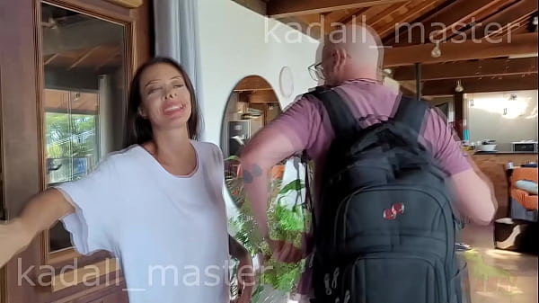 Play MP4 - Casada safada chama amante enquanto marido vai pra academia - Ruffus - Ana Rothbard