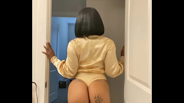 Play MP4 - Ebony Twerk Slow Motion