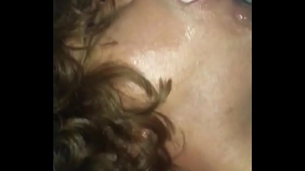 Play MP4 - Garganta profunda