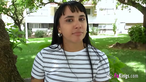 Amateur Latina has come to FAKings looking for a DEEP FUCK! 