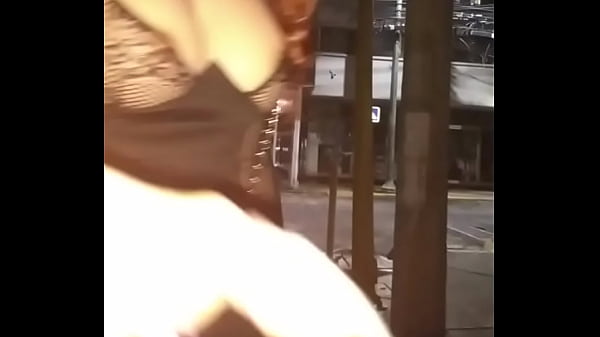 Play MP4 - New sexy trans Gisa time walking in the night