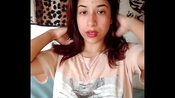 Play MP4 - selene is horny this afternoon