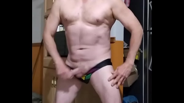 Play MP4 - Baile striptease al ritmo de la musica