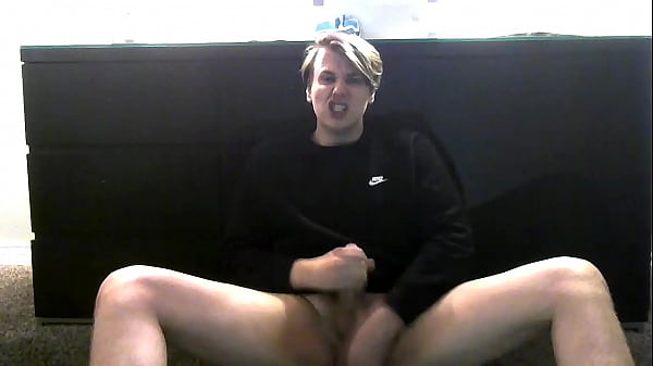 Hvnter Alone Cumpilation thumbnail