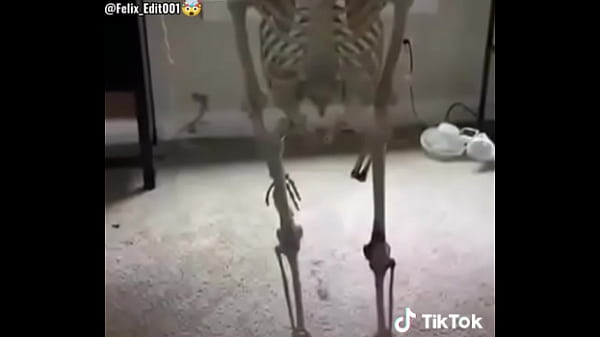 Fuck still selling groundnut