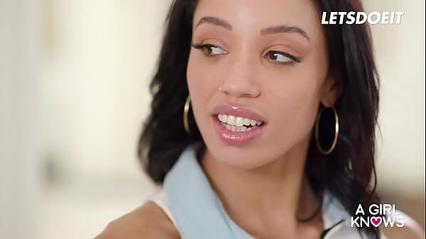 Serene siren teaches bad students a lesson letsdoeit