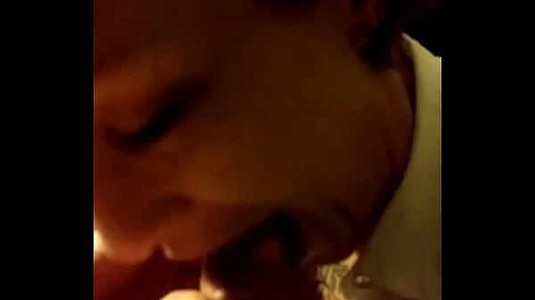 Play MP4 - Me getting head