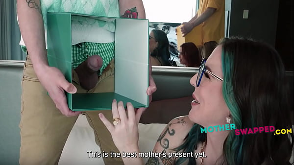 Vacation vices in paradise 