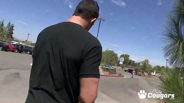 Play MP4 - Victoria White 69s With A Guy She Just Met