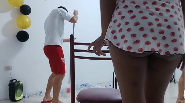 Play MP4 - The employees have an erotic scene during work hours while cleaning the office&period;