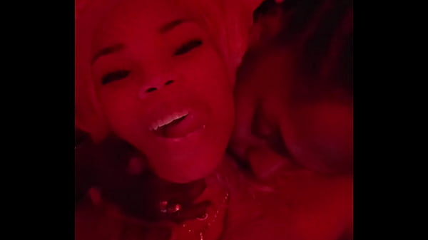 Play MP4 - AngelG b'day sneak peek