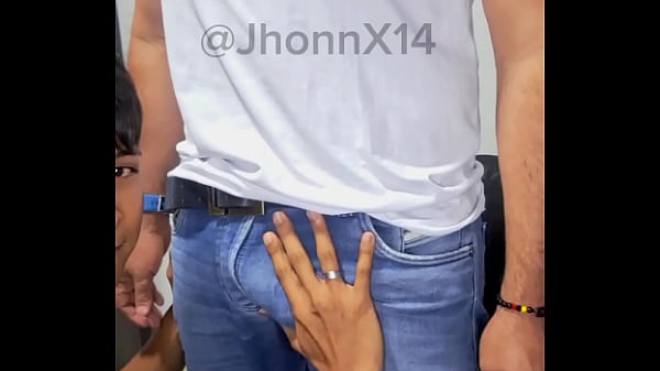 Play MP4 - &commat;JhonnX14 serving the married straight man because his wife doesn't treat him like I treat him