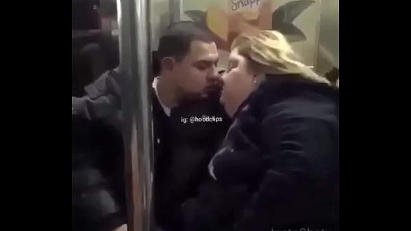 trim.6999BCC8-6179-425E-89A2-8387F0167B6F.MOV 