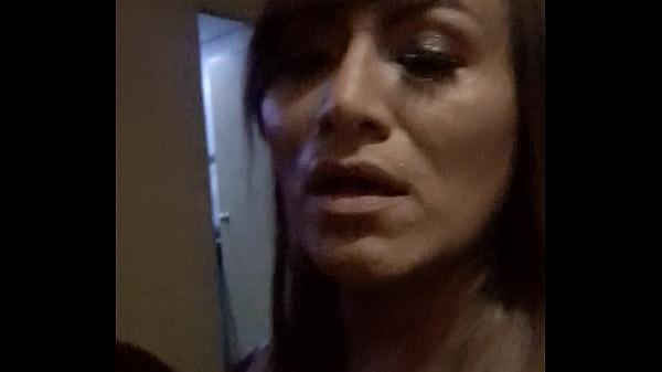 chacal casado me da verga para mamar 