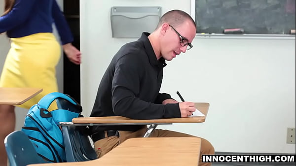 Mercedes Carrera Sucks Dickand Laid