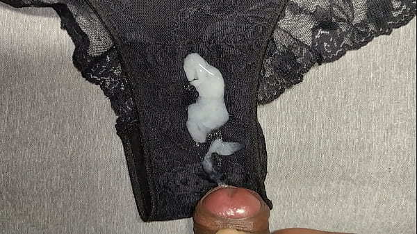 Play MP4 - Me corr&iacute; sobre los calzones negros de encaje de mi mejor amiga