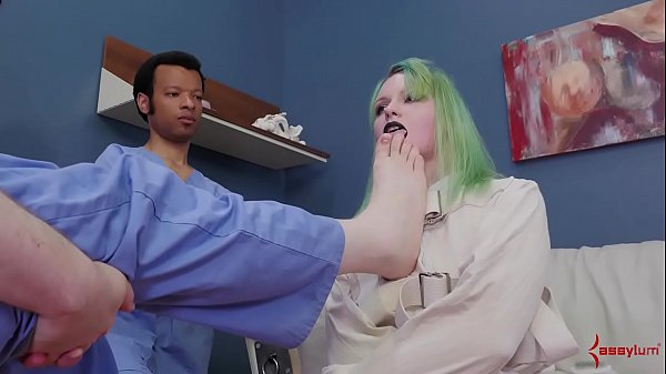 Punk-ass PAWG gets her ass b. and gags on_cock and_man feet (Paige Pierce)