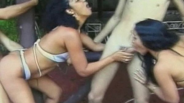Outdoor orgy party oral sex blowjob 
