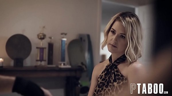 step_Mom Kit Mercer Offers To Help Teen Codey Steele Pleasure_Himself