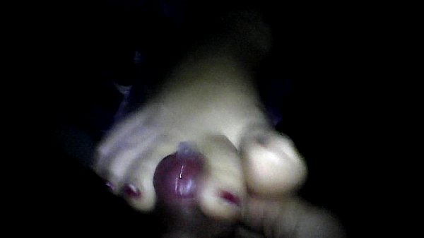 hermosa_acabada_con los_pies de_mi mujer