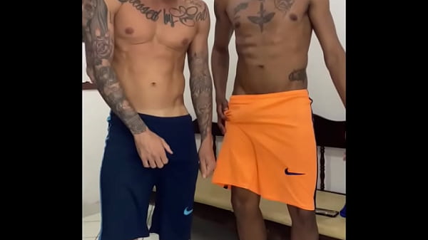 Cria Carioca Cheio De Tes&atilde;o Depois Do Futebol thumbnail