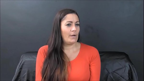 Play MP4 - Leia Johnny Movie Full Length 36m