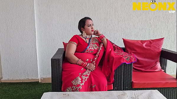 Play MP4 - HUNGRY CHACHI NEED SEX WITH STEPSON CHACHI SEDUCED YOUNG BOY