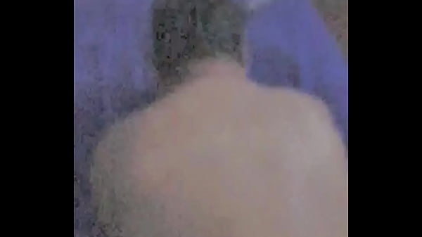 Maduro pasivo trag&oacute_n siendo cogido