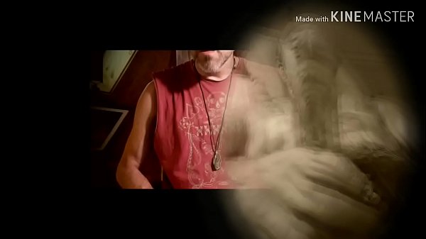 Play MP4 - DIVA DICK b&period; It Up