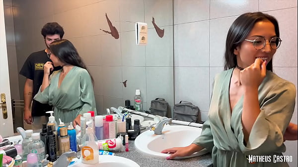 Play MP4 - Troca de Casais com meus amigos franceses