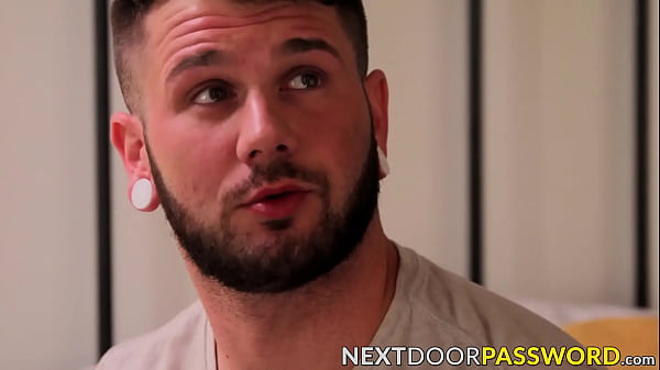 Thanks to a hotel area and a sudden lack of available rooms, tour bros Johnny Hill and Jacob Peterson have no other choice but to share a single bed! 