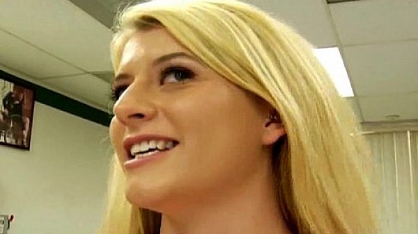 Nonton Sex For Cash 4 thumbnail