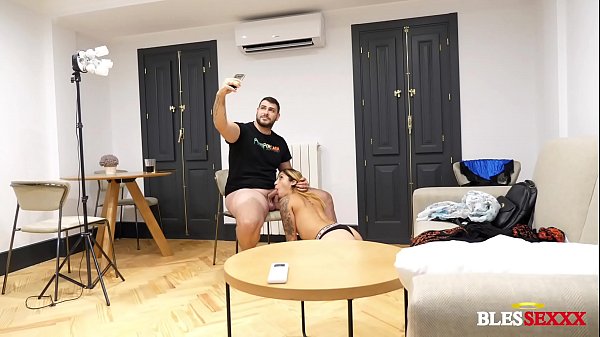 Behind the scenes Magic Javi_Lina Jones