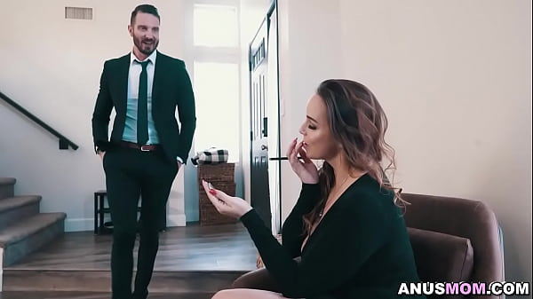 Bella Rossi_asks for Quintons cock to fuck her sumptous_ass