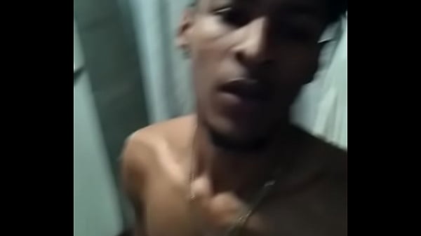 Play MP4 - Feelin myself today