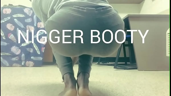 Play MP4 - Huge sexy black booty