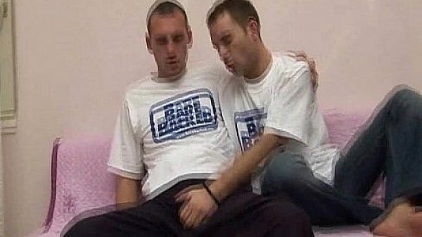 Sweet Gaymen on Bareback Anal Fucking 